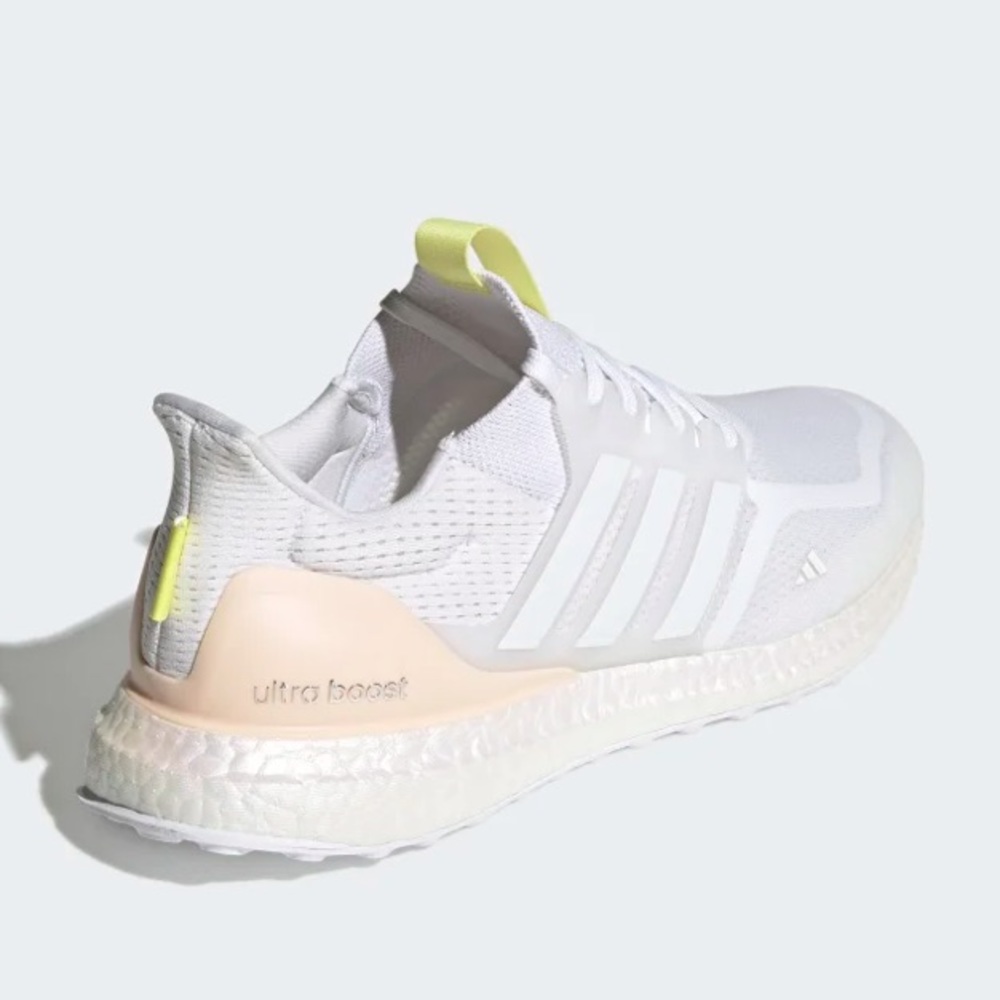 adidas UltraBOOST Mono White Peach Tint - Picture 4 of 9